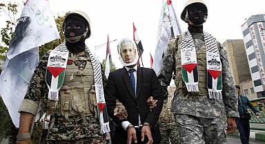 İran'da Filistin'e destek yürüyüşü