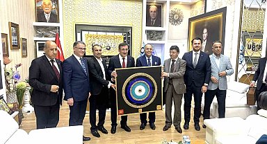 İş adamı Kandaşoğlu'ndan Cumhurbaşkanı Yardımcısı Cevdet Yılmaz'a teşekkür