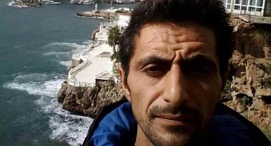 Isparta'da kamyonet ile otomobilin çarpıştığı kazada ölü sayısı 6'ya yükseldi