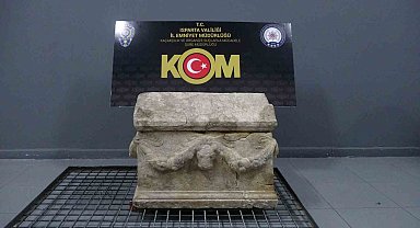 Isparta'da Roma dönemine ait bebek lahdi ele geçirildi