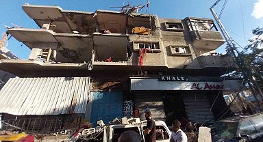 İsrail, Gazze'de sivil yerleşim yerlerini vurmaya devam ediyor