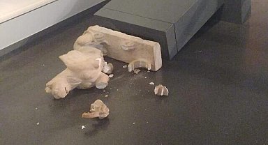 İsrail Müzesi'nde Roma heykeline zarar veren ABD'li Yahudi turist gözaltına alındı