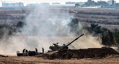 İsrail'den Gazze'ye yönelik topçu atışları görüntülendi