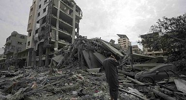 İsrail'in Gazze'ye saldırılarında can kaybı 7 bin 326'ya yükseldi