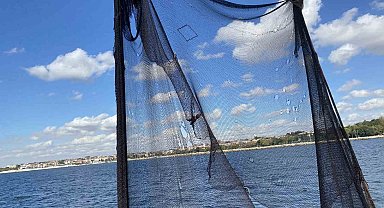 İstanbul'da 9 yılda yaklaşık 345 bin hayalet ağ denizden çıkarıldı