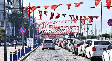 İzmir Cumhuriyet'in 100'üncü yıl kutlamalarına hazırlanıyor