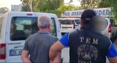 İzmir'de hücre evlerinde gizlenen FETÖ şüphelilerine operasyon