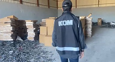 İzmir'de kaçakçılara baskın: 2 milyonu aşkın makaron ele geçirildi