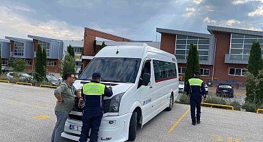 Jandarma ekiplerinden okul servislerine denetim