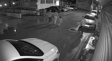 Kadın hırsız, arkadaşlarıyla birlikte motosiklet çaldı