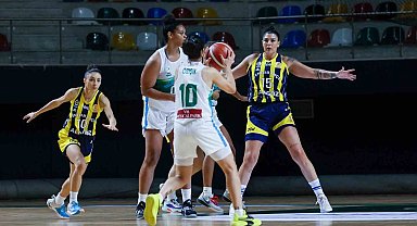 Kadınlar Basketbol Süper Ligi: İzmit Belediyespor: 70 - Fenerbahçe: 75