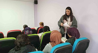 Kadınlara 'kuduz' hastalığı konusunda eğitim verildi