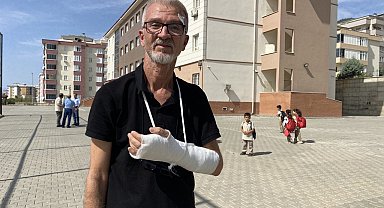 Kahramanmaraş'ta bir çift okul önünde öğretmeni darp etti