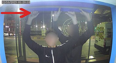 Kamu malına zarar verdiler, kameradan tespit edildiler