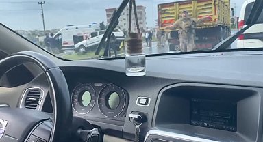 Kamyon ile otomobil çarpıştı: 2 yaralı