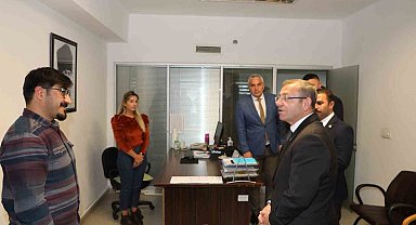 Kars Valisi Polat, saha çalışmalarını sürdürüyor