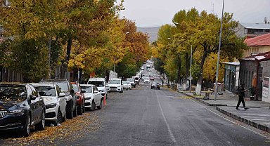Kars'ta renk cümbüşü yaşanıyor