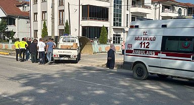 Kaskı sayesinde kazayı hafif yaralı atlattı