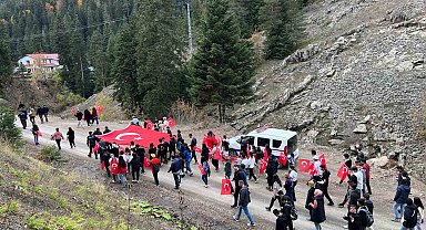 Kastamonu'da Cumhuriyet Bayramı etkinlikleri sebebiyle Akgöl'e yürüdüler