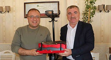 Kaymakam Nayman'a veda yemeği