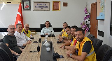 Kaymakamdan amatör telsizcilere malzeme desteği