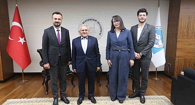 Kayseri Devlet Tiyatrosu, kendi kadro ve sahnesiyle seyircisiyle buluşuyor