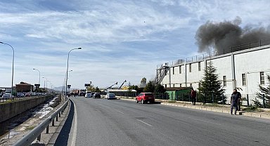 Kayseri'de fabrika yangını: Ekipler müdahale ediyor