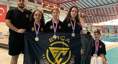 Kayserili engelli yüzücülerden madalyalara ambargo