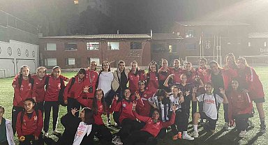 Kazanan dostluk oldu