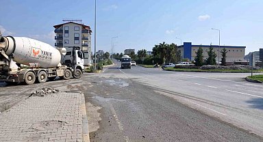 Kazasız gün geçmeyen kavşakta yaşananlar güvenlik kameralarında