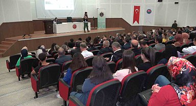 Kırıkkale'de "En İyi Narkotik Polisi: Anne" konulu eğitim verildi