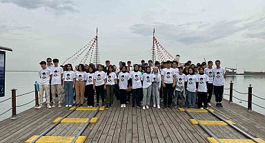 Kırsal mahalle çocuklarına 'Cumhuriyet' gezisi