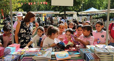 Kitap Kafe'lerden, Efeler Kitap Günleri'ne