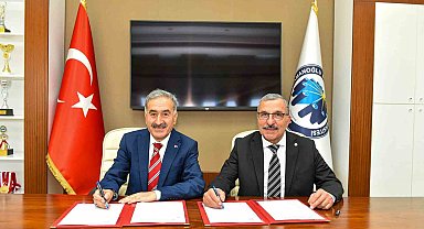 KMÜ'de Cumhuriyetin 100. Yılı Anısına makale yarışması düzenlendi