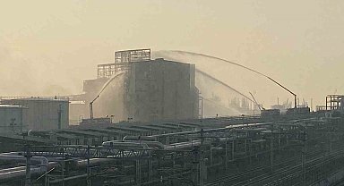 Kocaeli'de fabrikada çıkan yangın kontrol altına alındı