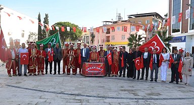 Koçarlı'da Cumhuriyet korteji renkli görüntülere sahne oldu