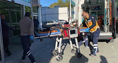 Konya'da otomobilin çarptığı çocuk yaralandı