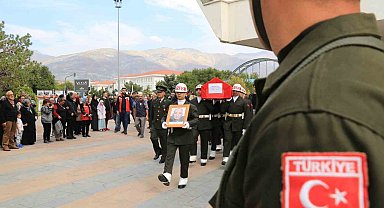 Kore gazisi son yolculuğuna uğurlandı