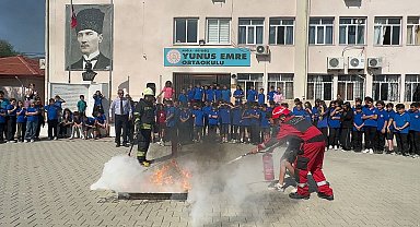 Köyceğiz'de yangın anı ve söndürme tatbikatı yapıldı