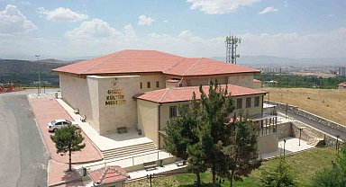 Kültürün merkezine dönüştürülen eski cezaevi depremde can simidi oldu