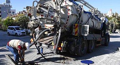 Kuşadası Belediyesi kış hazırlıklarına devam ediyor