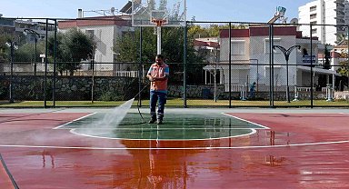 Kuşadası'nda sonbahar temizliği