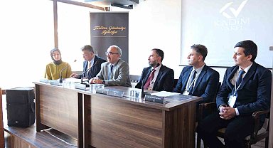 Kütahya'da 'Tarihten Günümüze Ayasofya' çalıştayı