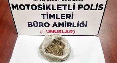 Kütahya'da durdurulan araçta uyuşturucu ele geçirildi