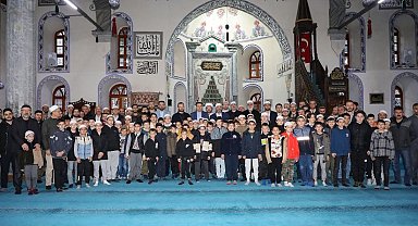 Kütahyalı gençler sabah namazında buluştu