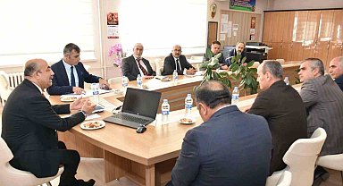 Lise müdürleriyle akademik başarıyı arttırma toplantısı yapıldı