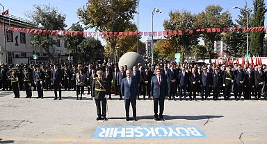 Malatya'da 29 Ekim Cumhuriyet Bayramı kutlamaları başladı