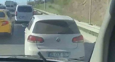 Maltepe'de yol vermeyen maganda makas atarak ambulansa çarptı