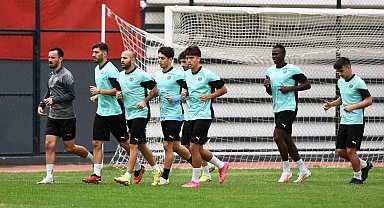 Manisa FK'da Sakaryaspor mesaisi başladı