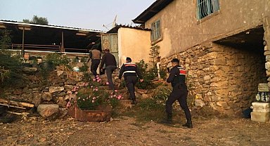 Manisa'da 1 kilo 845 gram esrar ele geçirildi